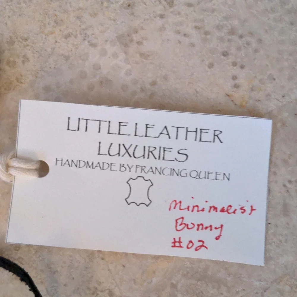 Handmade Genuine Leather Minimalist Bunny Rabbit Bag Charm Black #02 - Picture 3 of 7
